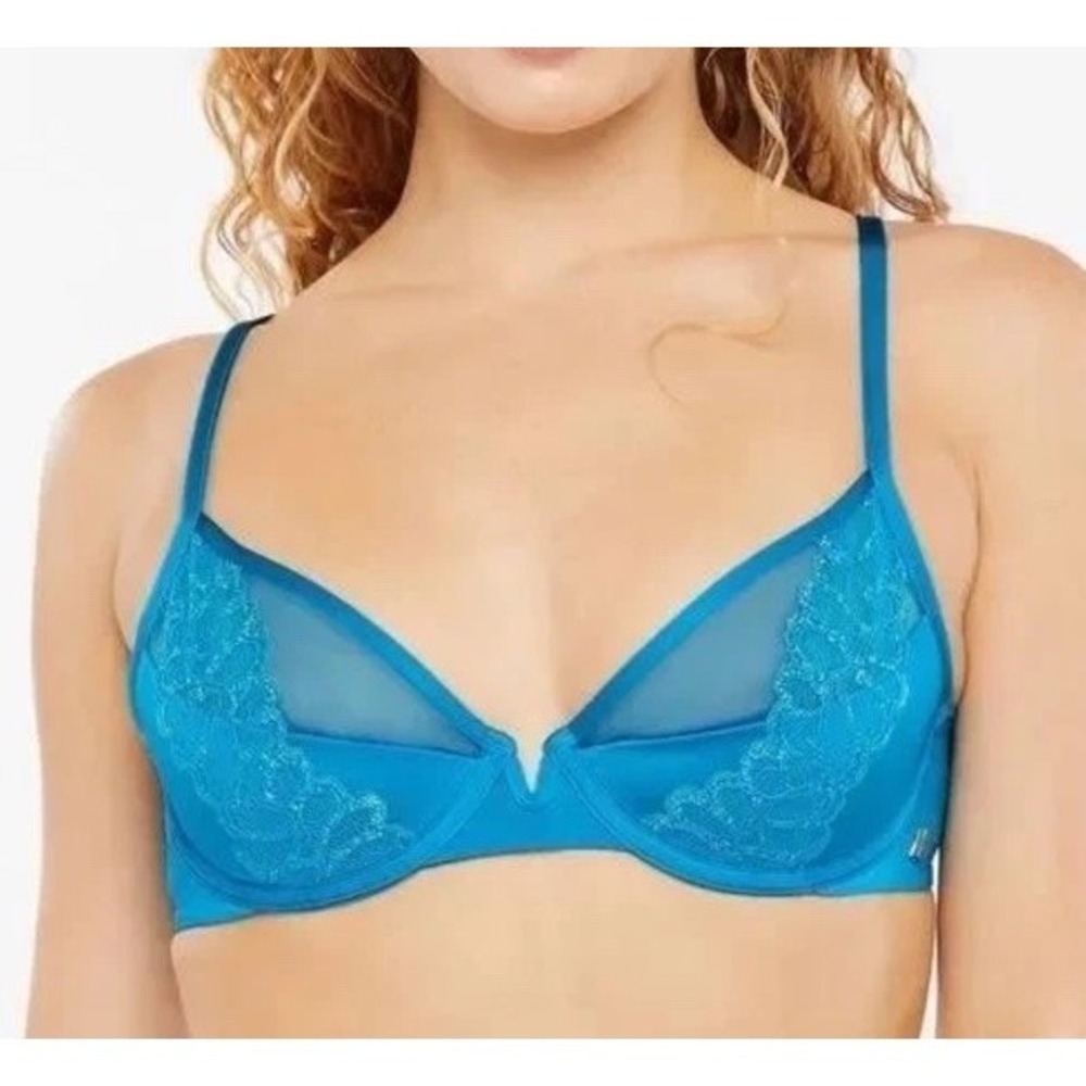Savage X Fenty Savage Not Sorry Half Cup Plunge Bra Blue Size‎ 38C Lace Wire